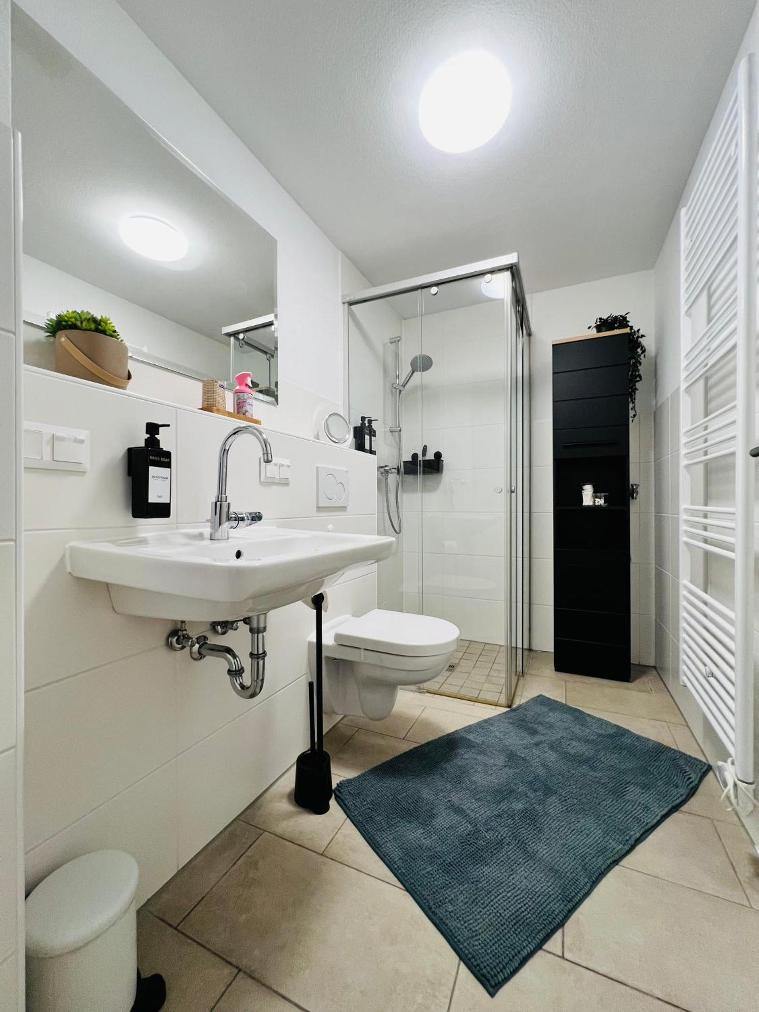 Moderne Wohnung Naehe Hbf-Lift-Tiefgarage-Contactless Check-In Hannover Esterno foto
