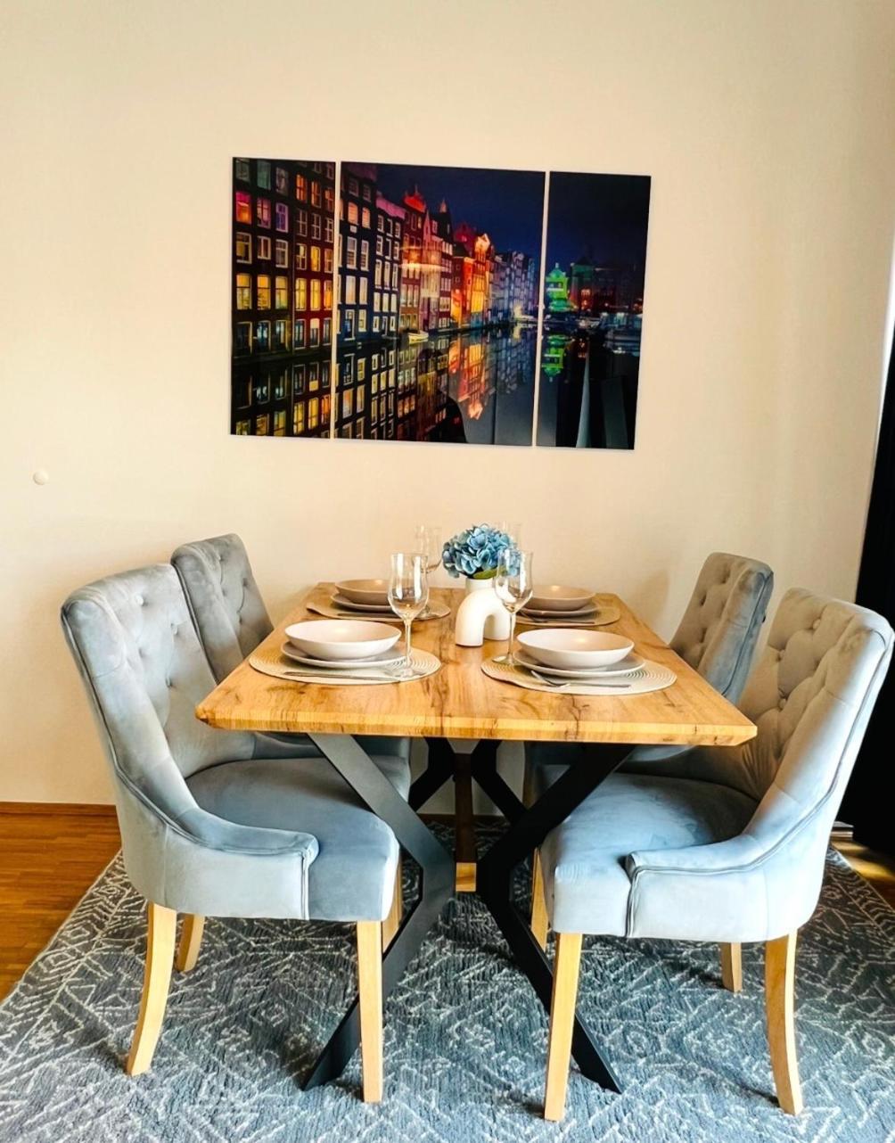 Moderne Wohnung Naehe Hbf-Lift-Tiefgarage-Contactless Check-In Hannover Esterno foto