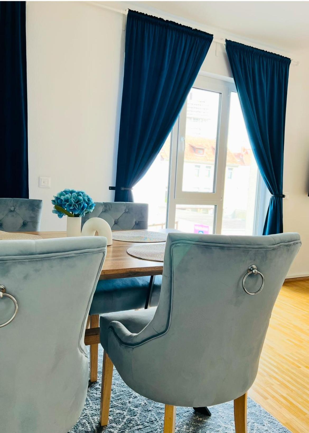 Moderne Wohnung Naehe Hbf-Lift-Tiefgarage-Contactless Check-In Hannover Esterno foto